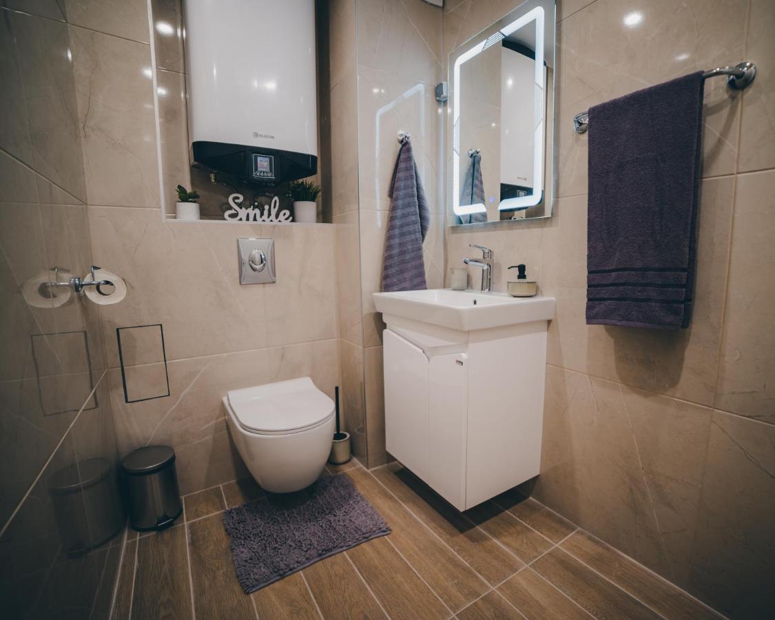 Unbeatable Location: New & Comfy Apartment Варна Экстерьер фото