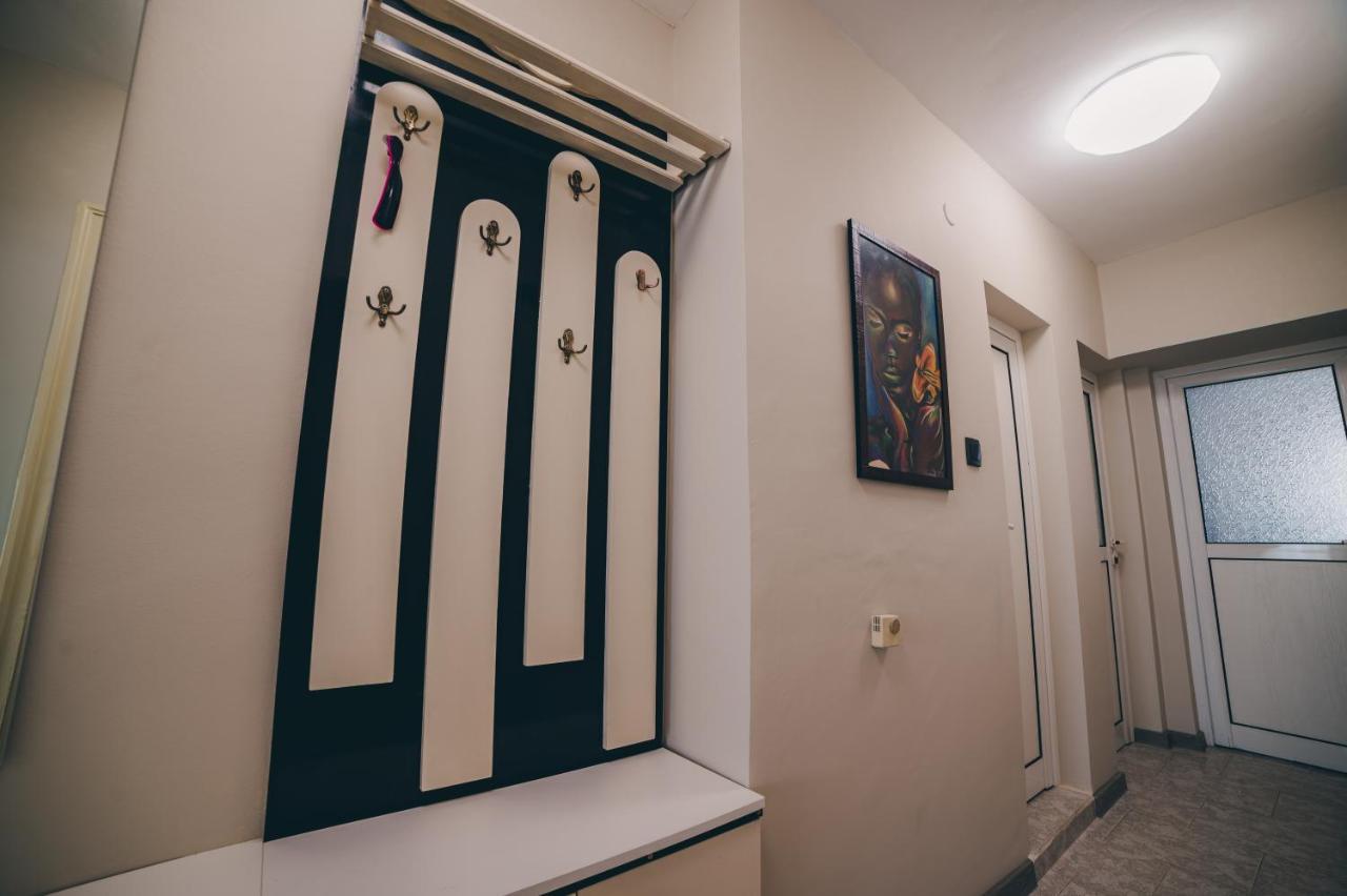 Unbeatable Location: New & Comfy Apartment Варна Экстерьер фото