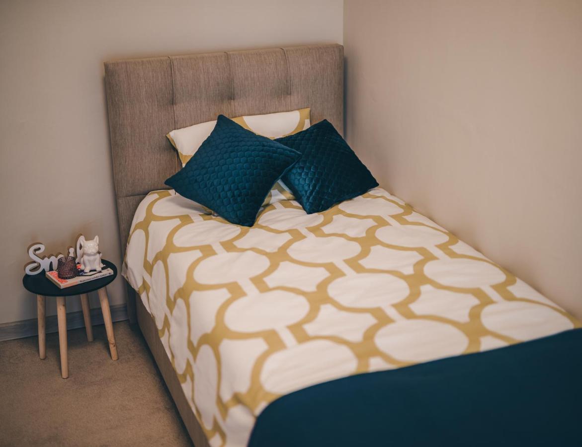 Unbeatable Location: New & Comfy Apartment Варна Экстерьер фото